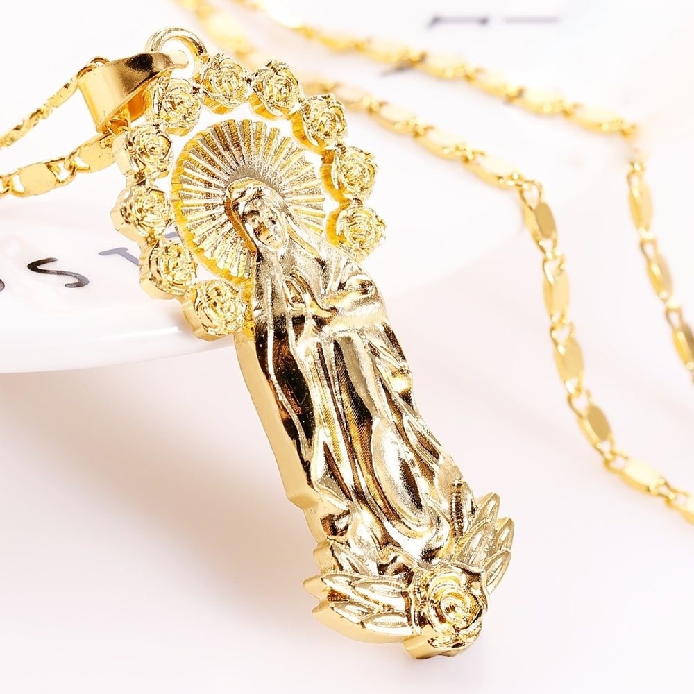 14k Gold Plated Womens Mens Link Chain And Virgin Mary Pendant Necklace 18” - Picture 12 of 16